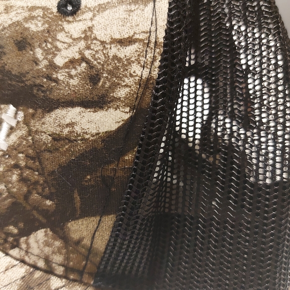 Tigercat Hat - Picture 4 of 6